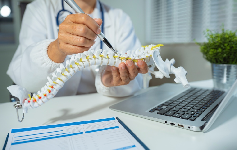 Spine Pain বা মেরুদণ্ডের ব্যথার evidence-based physiotherapy treatment